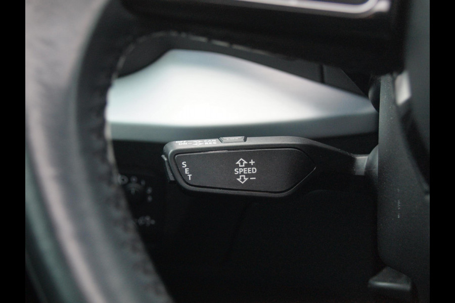 Audi Q2 1.4 TFSI CoD Design Pro Line Plus | Panoramadak | Automaat | Cruise Control | Parkeersensoren |