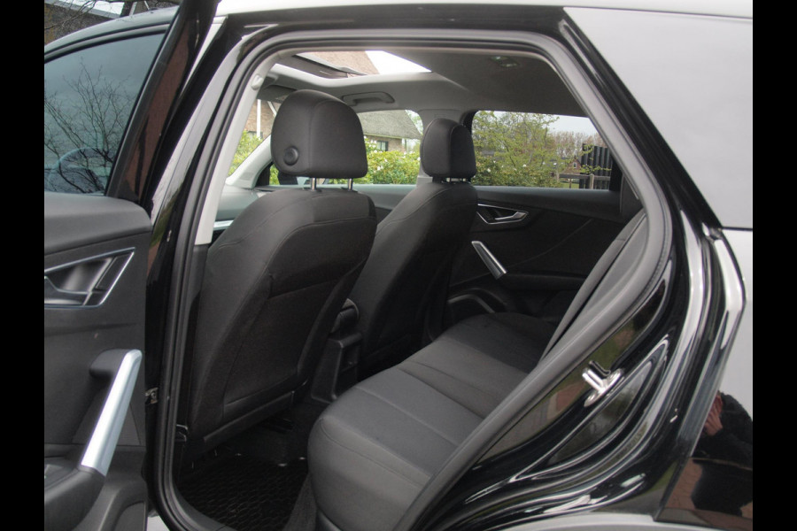 Audi Q2 1.4 TFSI CoD Design Pro Line Plus | Panoramadak | Automaat | Cruise Control | Parkeersensoren |