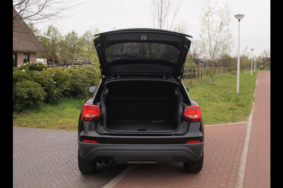 Audi Q2 1.4 TFSI CoD Design Pro Line Plus | Panoramadak | Automaat | Cruise Control | Parkeersensoren |