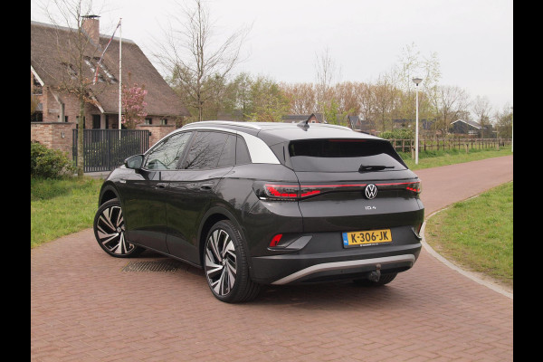 Volkswagen ID.4 First Max 77 kWh | Panoramadak | Heads-Up Display | 360 Camera | Trekhaak | Sfeerverlichting |