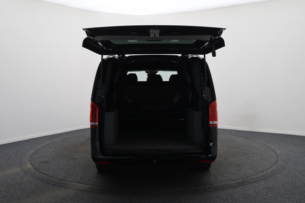 Mercedes-Benz Vito 114 CDI Lang DC Comfort 6p. Leer, Camera, LED, Apple Carplay, Trekhaak, Climate, 18"