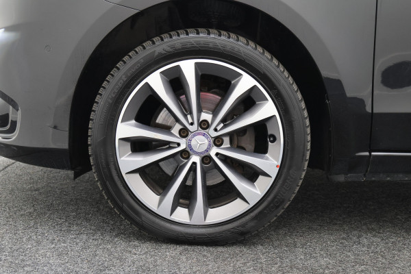 Mercedes-Benz Vito 114 CDI Lang DC Comfort 6p. Leer, Camera, LED, Apple Carplay, Trekhaak, Climate, 18"