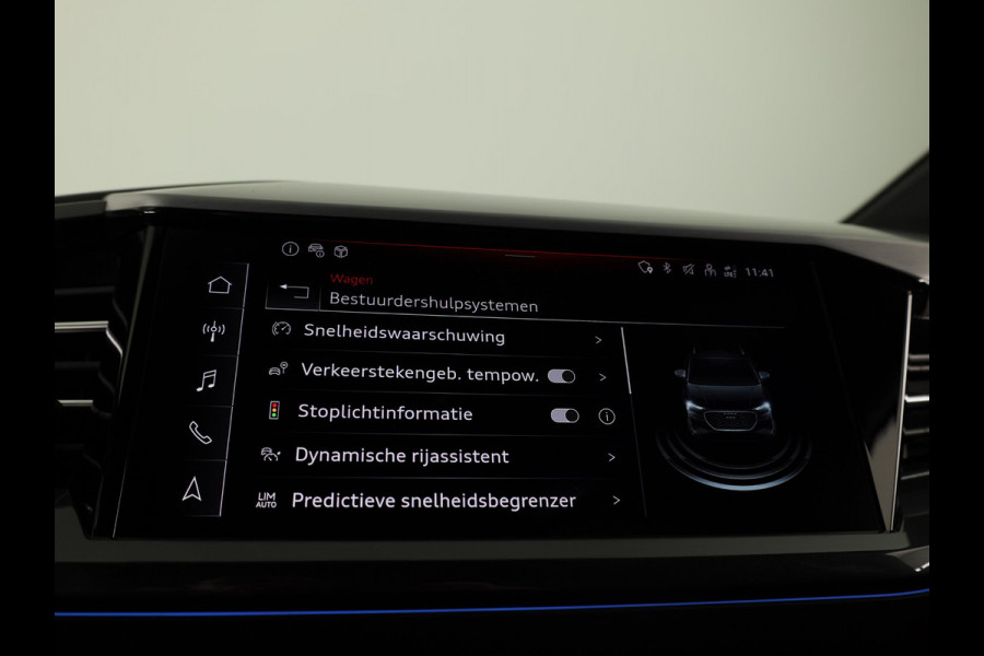 Audi Q4 e-tron 45 quattro S edition Competition 82 kWh 286pk | Assistentiepakket plus | Ambiente verlichting | Optiekpakket zwart plus | Privacy glas |