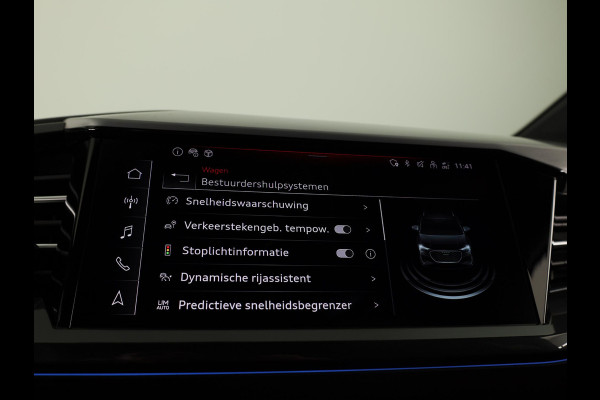 Audi Q4 e-tron 45 quattro S edition Competition 82 kWh 286pk | Assistentiepakket plus | Ambiente verlichting | Optiekpakket zwart plus | Privacy glas |
