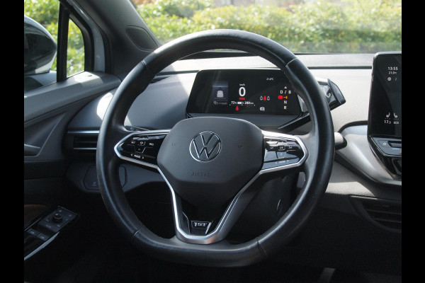 Volkswagen ID.4 First 77 kWh | Camera | Trekhaak | Sfeerverlichting | ACC | Apple Carplay |