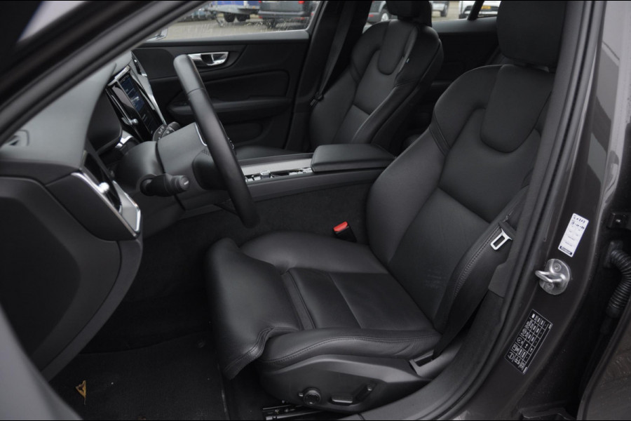 Volvo V60 B4 211PK Automaat Plus Bright / Adaptieve cruise control / BLIS / Elektrische stoelen / stuur - stoelverwarming / elektrische achterklep