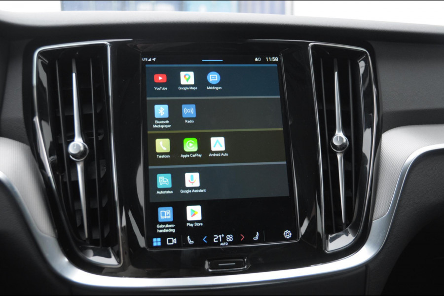 Volvo V60 B4 211PK Automaat Plus Bright / Adaptieve cruise control / BLIS / Elektrische stoelen / stuur - stoelverwarming / elektrische achterklep