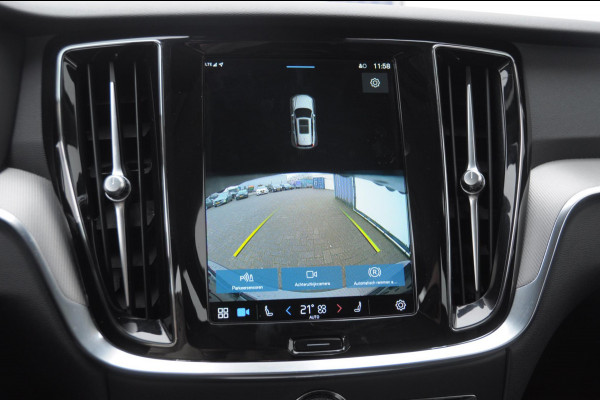 Volvo V60 B4 211PK Automaat Plus Bright / Adaptieve cruise control / BLIS / Elektrische stoelen / stuur - stoelverwarming / elektrische achterklep