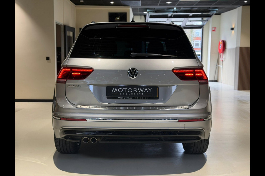 Volkswagen Tiguan 2.0 TSI 4Motion R-Line|Keyless|Pano|Trekhaak|