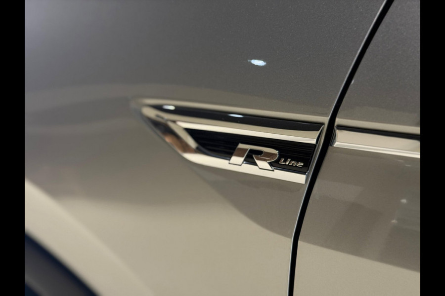 Volkswagen Tiguan 2.0 TSI 4Motion R-Line|Keyless|Pano|Trekhaak|