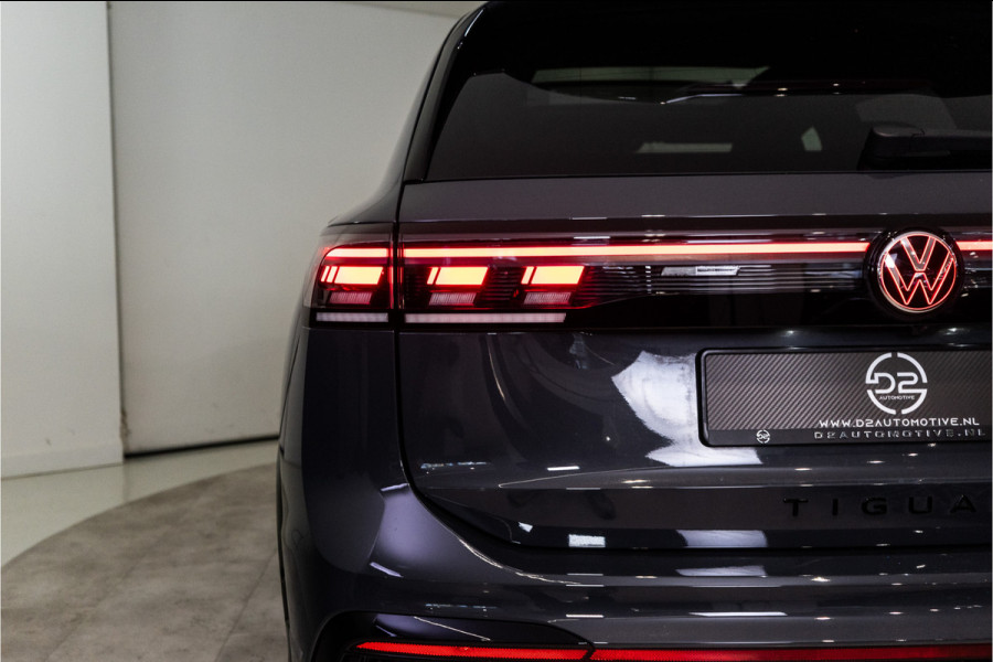 Volkswagen Tiguan 1.5 eHybrid R-Line Edition 272PK | NL AUTO | Pano | Trekhaak | 360 | IQ | Fabrieksgarantie