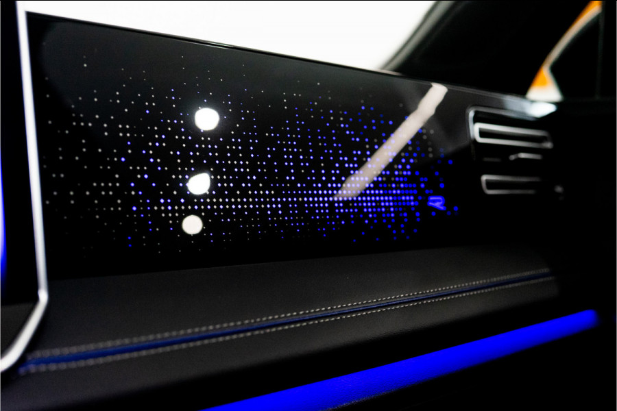 Volkswagen Tiguan 1.5 eHybrid R-Line Edition 272PK | NL AUTO | Pano | Trekhaak | 360 | IQ | Fabrieksgarantie