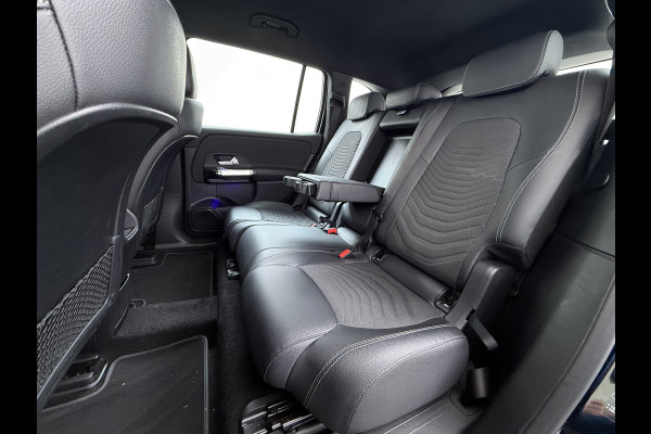 Mercedes-Benz EQB 250 7 Persoons 69kWh Stoelverwarming 1/2 Leder Navi Ecc Camera Cruisecontrol Apple Carplay Android Auto Pdc Business Line DAB Bluetooth Elek.Achterklep Led Lmv Dodehoekassistent DAB+ Rijstrooksensor 1e Eigenaar Dealeronderhouden Origineel Nederlandse Auto