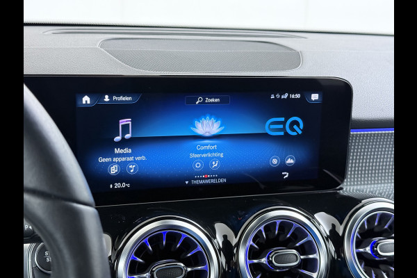 Mercedes-Benz EQB 250 7 Persoons 69kWh Stoelverwarming 1/2 Leder Navi Ecc Camera Cruisecontrol Apple Carplay Android Auto Pdc Business Line DAB Bluetooth Elek.Achterklep Led Lmv Dodehoekassistent DAB+ Rijstrooksensor 1e Eigenaar Dealeronderhouden Origineel Nederlandse Auto