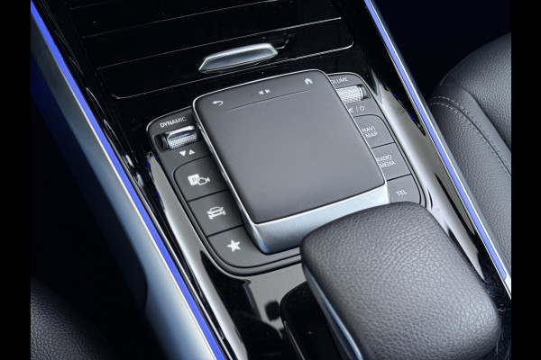 Mercedes-Benz EQB 250 7 Persoons 69kWh Stoelverwarming 1/2 Leder Navi Ecc Camera Cruisecontrol Apple Carplay Android Auto Pdc Business Line DAB Bluetooth Elek.Achterklep Led Lmv Dodehoekassistent DAB+ Rijstrooksensor 1e Eigenaar Dealeronderhouden Origineel Nederlandse Auto
