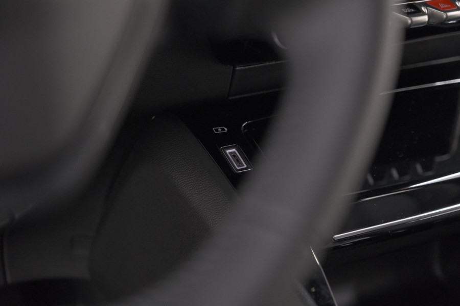 Peugeot 2008 Hybrid 145 e-DCS6 Allure | 360 Camera | Adaptieve Cruise Control | Navigatie | Dodehoekdetectie