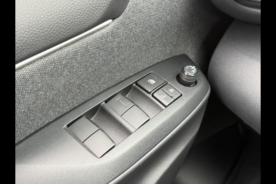 Toyota Yaris 1.5 Hybrid Team D | ACC | CarPlay | Camera | LED | DAB+