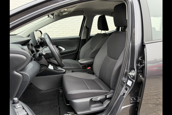 Toyota Yaris 1.5 Hybrid Team D | ACC | CarPlay | Camera | LED | DAB+