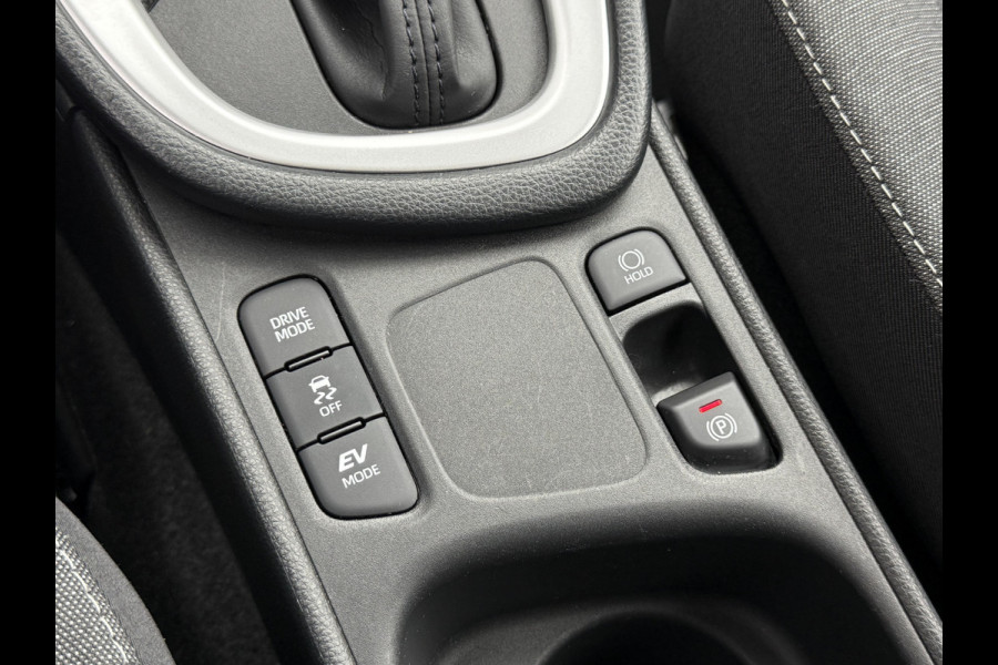 Toyota Yaris 1.5 Hybrid Team D | ACC | CarPlay | Camera | LED | DAB+