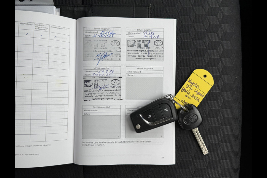 Toyota Yaris 1.5 Hybrid Team D | ACC | CarPlay | Camera | LED | DAB+