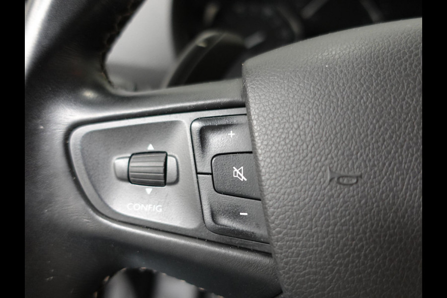 Opel Vivaro 2.0 CDTI L3H1 145PK Dubbele Cabine Automaat Airco Apple Carplay/Android Auto Navigatie Trekhaak Camera Parkeersensoren