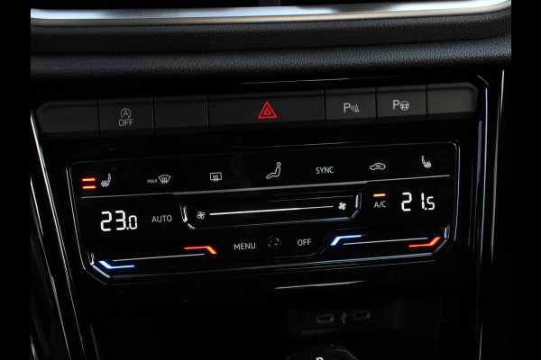 Volkswagen T-Roc 1.5 TSI R-Line + IQ Drive pakket Automaat Climate control Adaptieve cruise control Camera Parkeersensoren Stuurverwarming Stoelverwarming Keyless LED Apple Carplay/ Android Auto