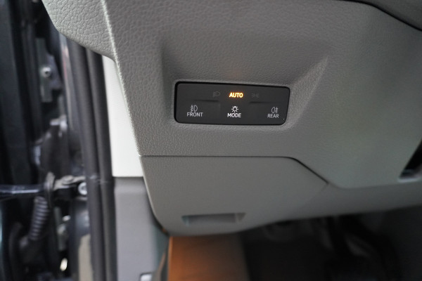 Volkswagen Crafter 35 2.0 TDI 177PK L3H2 Facelift Automaat nr. V130 | Airco | Cruise | Navi | Camera