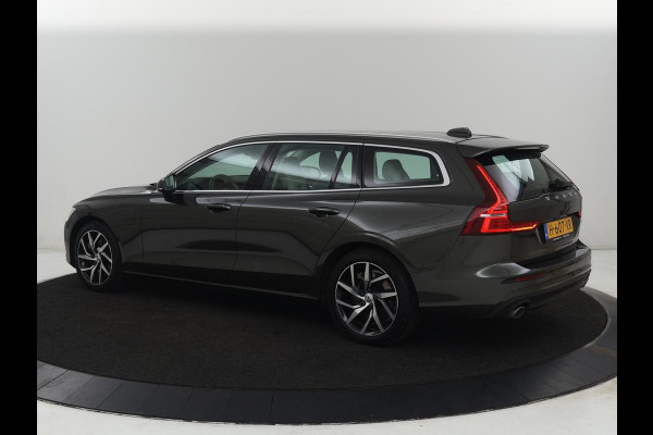 Volvo V60 2.0 T6 Twin Engine AWD Momentum Pro | SOH 88% | Stoelverwarming | Adaptive cruise | Carplay | Half leder | Navigatie | Full LED | Parkeerhulp | Climate control | Bluetooth | PHEV | Plug In