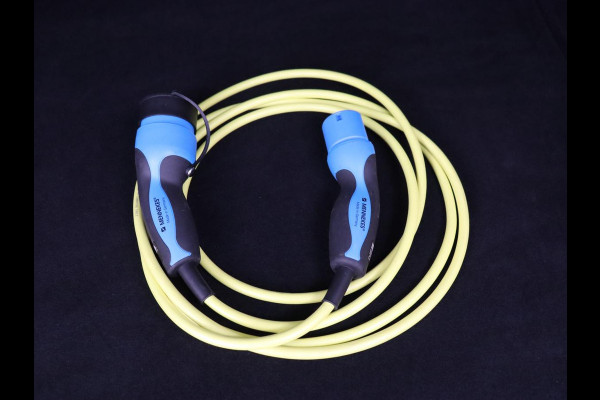 Volvo V60 2.0 T6 Twin Engine AWD Momentum Pro | SOH 88% | Stoelverwarming | Adaptive cruise | Carplay | Half leder | Navigatie | Full LED | Parkeerhulp | Climate control | Bluetooth | PHEV | Plug In