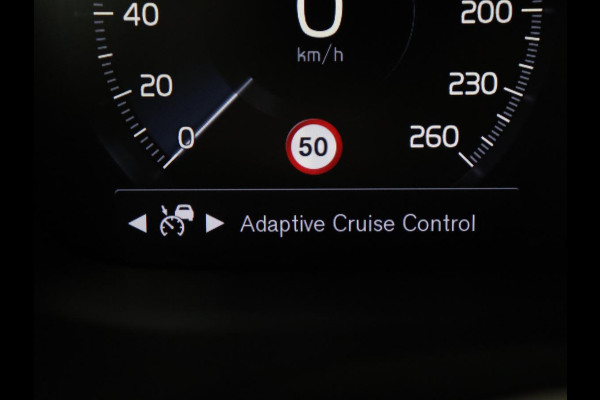 Volvo V60 2.0 T6 Twin Engine AWD Momentum Pro | SOH 88% | Stoelverwarming | Adaptive cruise | Carplay | Half leder | Navigatie | Full LED | Parkeerhulp | Climate control | Bluetooth | PHEV | Plug In