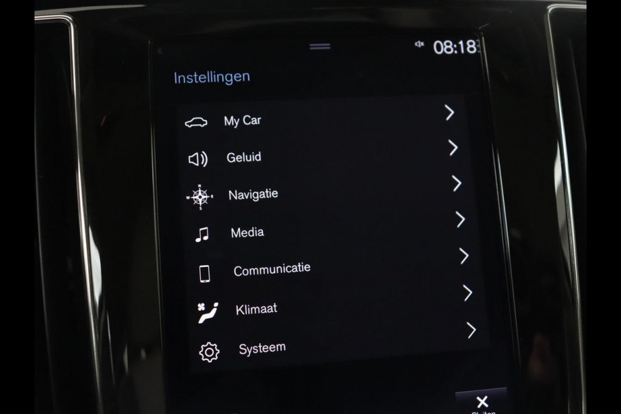 Volvo V60 2.0 T6 Twin Engine AWD Momentum Pro | SOH 88% | Stoelverwarming | Adaptive cruise | Carplay | Half leder | Navigatie | Full LED | Parkeerhulp | Climate control | Bluetooth | PHEV | Plug In