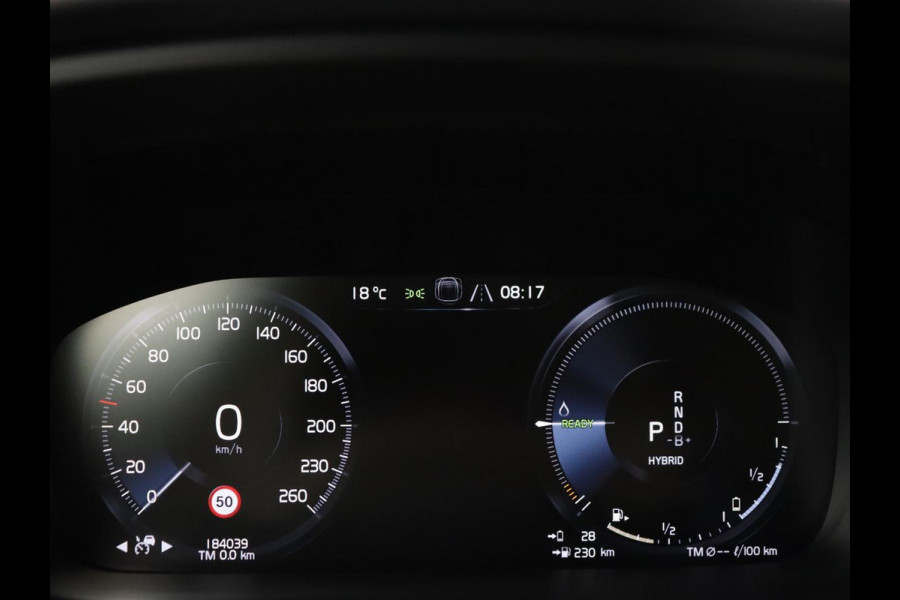 Volvo V60 2.0 T6 Twin Engine AWD Momentum Pro | SOH 88% | Stoelverwarming | Adaptive cruise | Carplay | Half leder | Navigatie | Full LED | Parkeerhulp | Climate control | Bluetooth | PHEV | Plug In