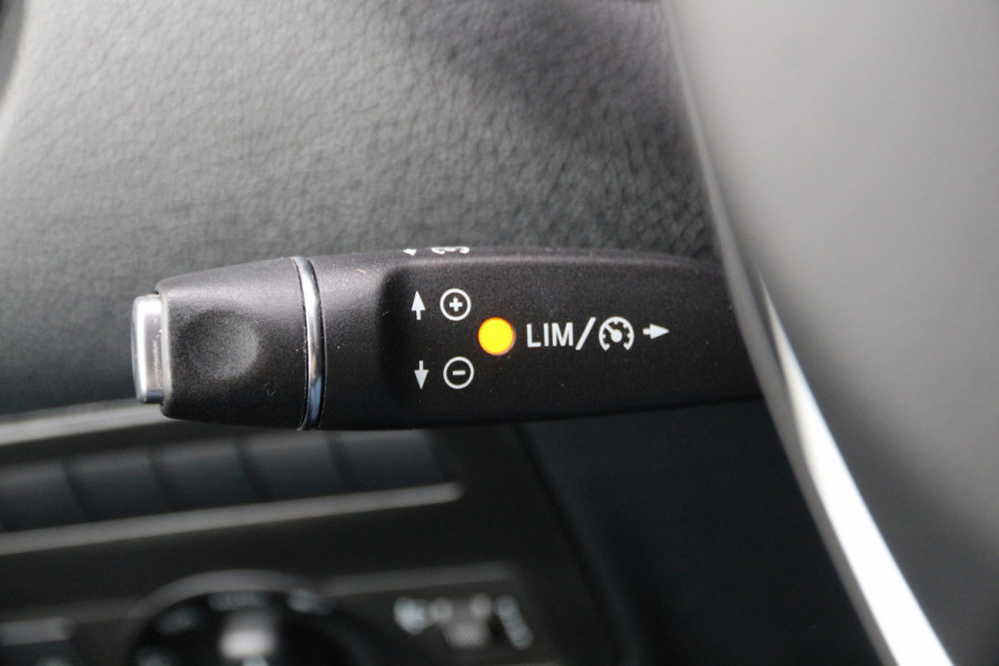 Mercedes-Benz Vito 190PK CDI | Aut. | L2H1 | Trekhaak | Camera | Clima..