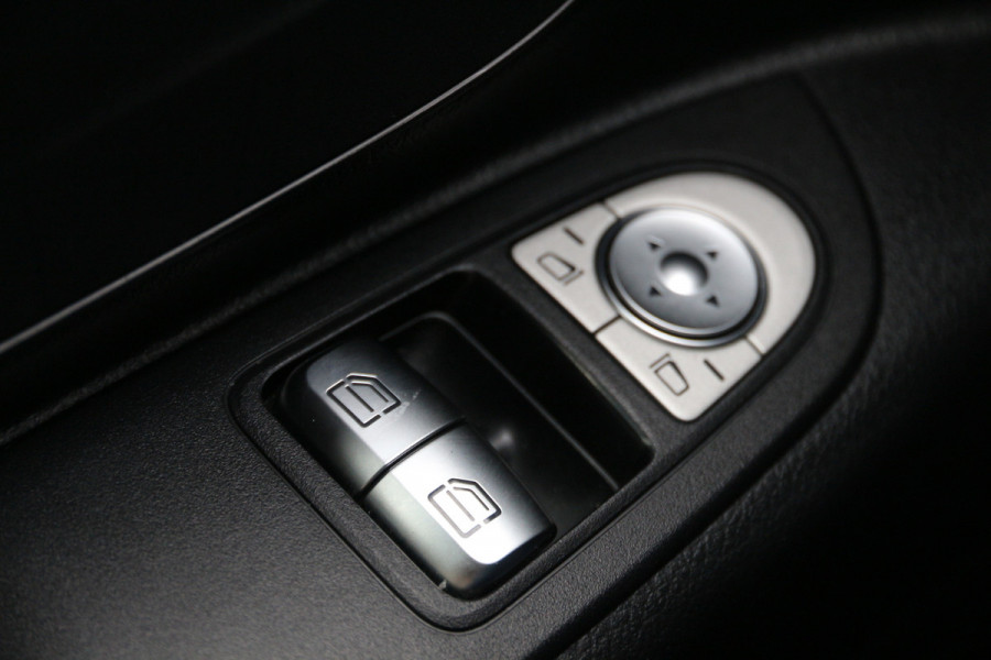 Mercedes-Benz Vito 190PK CDI | Aut. | L2H1 | Trekhaak | Camera | Clima..