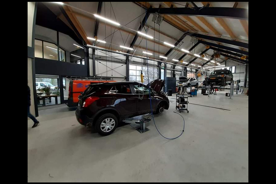 MAN TGE 35 2.0TDI 177PK Automaat 4x4 L3H3 (L2H2) | LED | Trekhaak | Navi | Camera | Stoelverwarming | App-connect | Cruise | Bijrijdersbank |