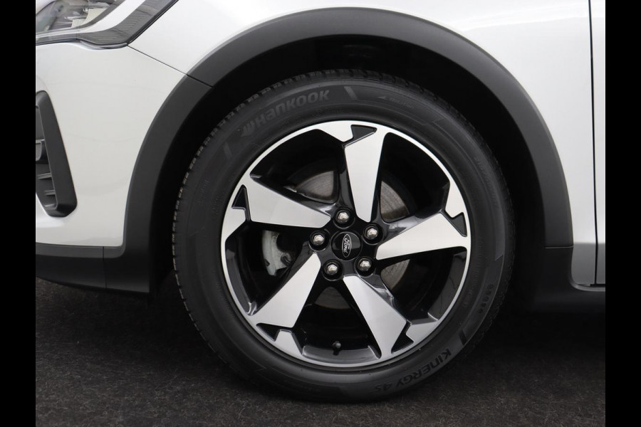 Ford Focus 1.0 EcoBoost Hybrid Active X | Carplay | Navigatie | Full LED | Keyless | DAB | Digital Cockpit | Climate control | Parkeerhulp | Cruise control | Blueooth