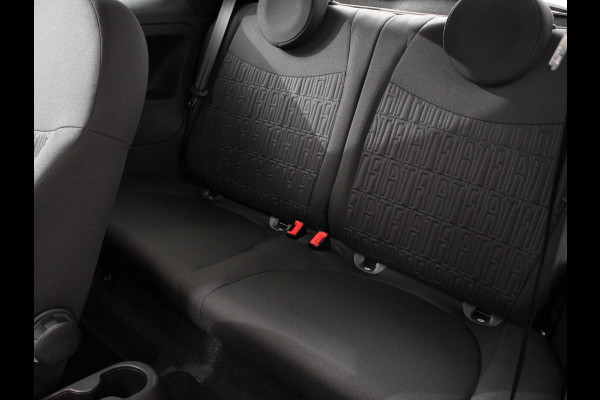 Fiat 500 1.0 Hybrid Vita Comfort Airco Cruise control Parkeersensoren achter Elektrische ramen