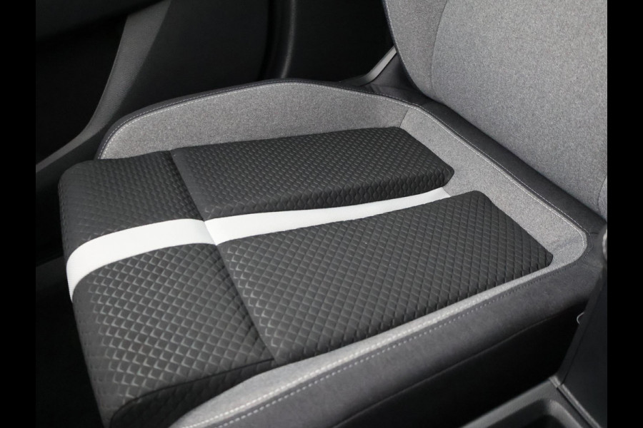 Opel Frontera ELECTRIC EDITION 44 KWH *1.534 KM* + CAMERA | STUURVERW. | STOELVERW. | LED | NAVIGATIE