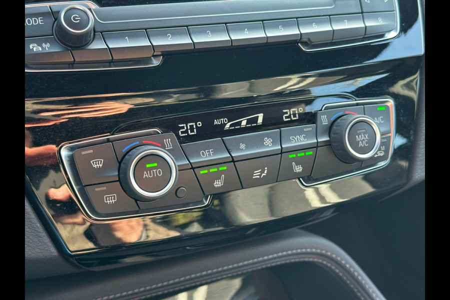 BMW X1 xDrive25e M Sport | M pakket | Afneembare Trekhaak | Sportstoelen |  Stoelverwarming | Elek. verstelbare stoel met geheugen | Elektrische achterklep | Driving Assistant Plus