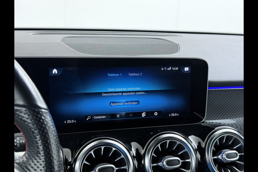Mercedes-Benz Glb 200 AMG 7-zits // Camera // Sfeerverlichting // Augmented Reallity // Alarm // Nightpakket // 19" AMG // LED