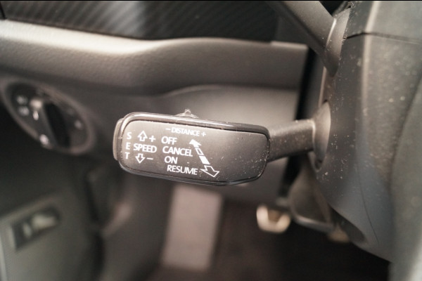 Škoda Kodiaq 1.5 TSI 150pk Sportline Business 7-persoons -PANO-