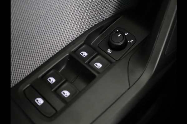 Seat Leon Sportstourer 1.5 TSI e-Hybrid Style Business Intense | Carplay (draadloos) | Navigatie | Adaptieve Cruise | Sensoren V+A + Achteruitrijcamera | Grootlicht Assistent