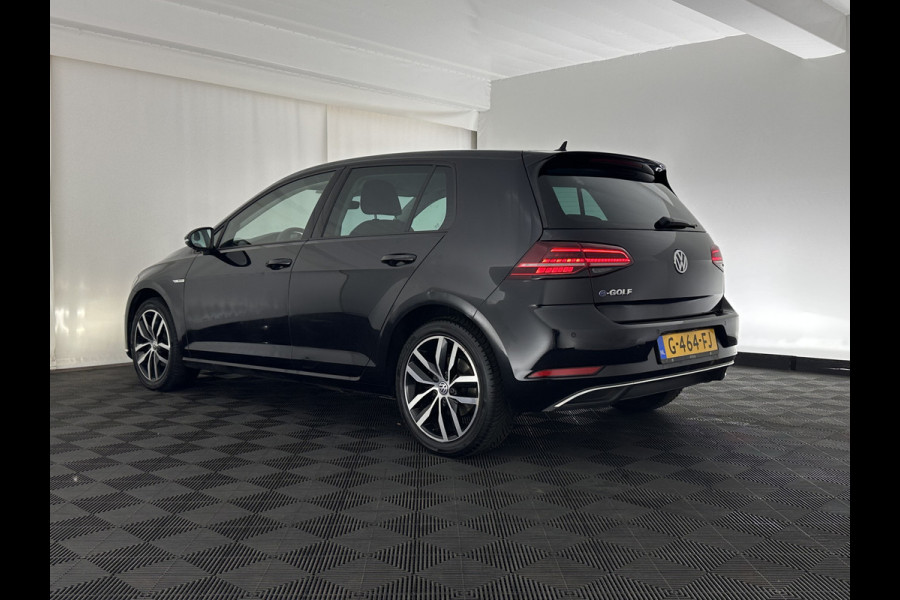 Volkswagen e-Golf (INCL-BTW) *HEATPUMP | LEATHER | ADAPTIVE-CRUISE | FULL-LED | DYNAUDIO | BLINDSPOT | DIGI-COCKPIT | NAVI-FULLMAP | CAMERA | KEYLESS | ECC | CCS-FASTLOADER | PDC | 17''ALU*