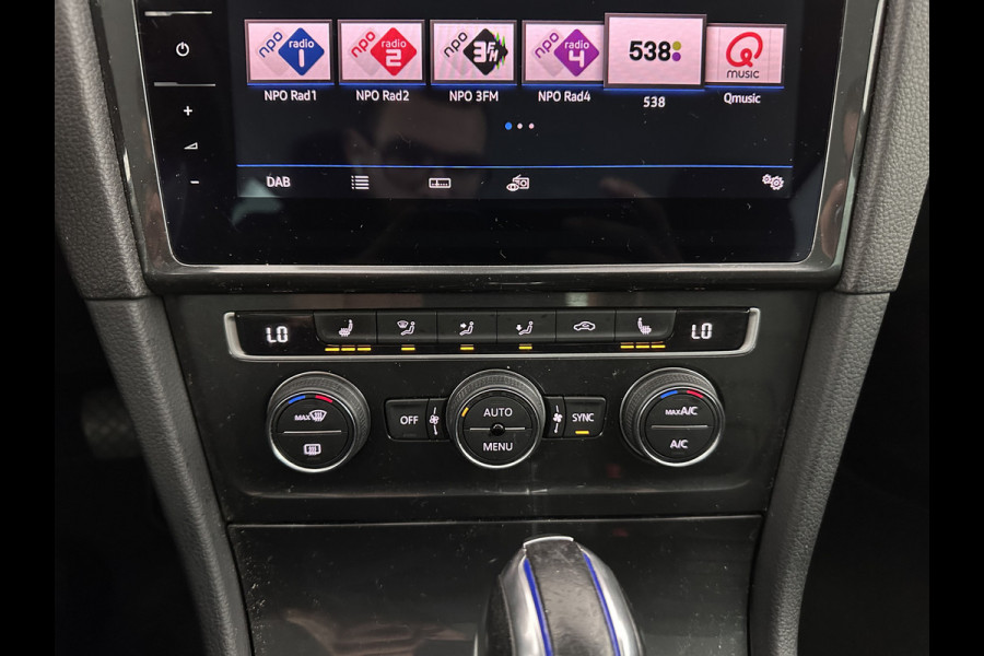 Volkswagen e-Golf (INCL-BTW) *HEATPUMP | LEATHER | ADAPTIVE-CRUISE | FULL-LED | DYNAUDIO | BLINDSPOT | DIGI-COCKPIT | NAVI-FULLMAP | CAMERA | KEYLESS | ECC | CCS-FASTLOADER | PDC | 17''ALU*