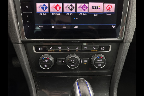 Volkswagen e-Golf (INCL-BTW) *HEATPUMP | LEATHER | ADAPTIVE-CRUISE | FULL-LED | DYNAUDIO | BLINDSPOT | DIGI-COCKPIT | NAVI-FULLMAP | CAMERA | KEYLESS | ECC | CCS-FASTLOADER | PDC | 17''ALU*