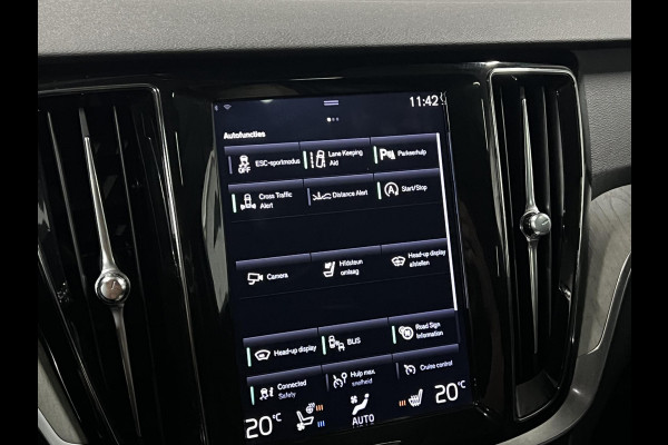 Volvo V60 2.0 T5 Inscription Open dak | Adapt. cruise | Massage | Stoel ventilatie | Head-up | Memory | Harman/Kardon | Stuur-/stoelverwarming