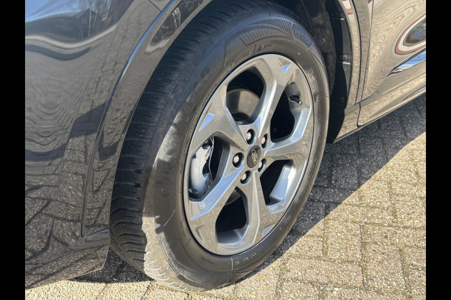Ford Kuga 2.5 FHEV ST-Line | 190pk | Winterpack | Achteruitrijcamera | SYNC 4 Navigatie | All Weatherbanden | Geen stekker nodig