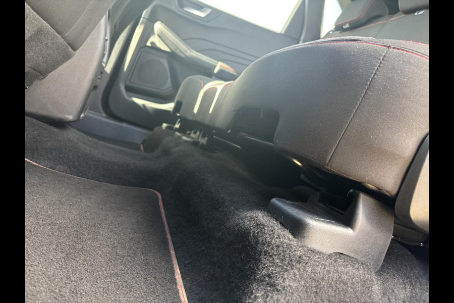 Ford Kuga 2.5 FHEV ST-Line | 190pk | Winterpack | Achteruitrijcamera | SYNC 4 Navigatie | All Weatherbanden | Geen stekker nodig