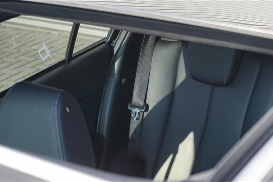 Mitsubishi Eclipse Cross 193PK PHEV Instyle AUTOM. | PANO | TREKHAAK | WINTERPACK