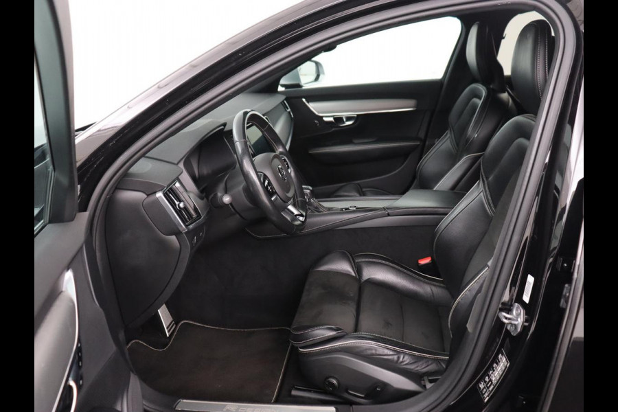 Volvo V90 2.0 T4 R-Design | Trekhaak | Leder/Alcantara | Stoelverwarming | Adaptive cruise | Camera | Carplay | Keyless | Side Assist | Navigatie | Climate control | Sportstoelen | Getint glas